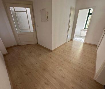 TOP Whg.. in Küchwaldnähe - 2. OG / Laminat / Bad mit Wanne - Photo 1