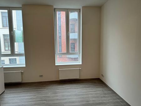 1-slpk-appartement / volledig vernieuwd / goede ligging - Foto 2