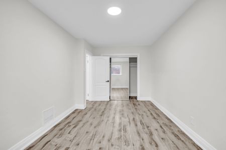 For Lease - 61 Sundial Crescent, Toronto, Ontario - Photo 2