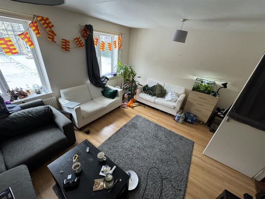 3 bedroom apartment to rent - Photo 1