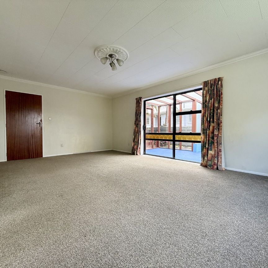 3-Bedroom Home in Totara Park - Photo 1