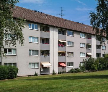 Wohnung in Fallersleben: Gemütlichkeit und Loggia inklusive - Photo 2