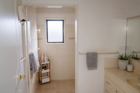 36A Larcy Road, Lynmore - Photo 2