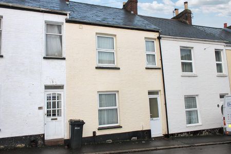 4 bedroom terraced house to rent - Photo 4