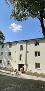 1190! ERSTBEZUG NACH GENERALSANIERUNG! 4-Zimmer-Wohnung mit Loggia & Balkon in Grünruhelage ab Dezember 26! - Photo 1