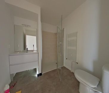 Location Appartement 2 pièces 41m² POITIERS 86000 - Photo 5