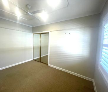 Cosy Family 3 Bedroom Home in Macleod - Photo 4