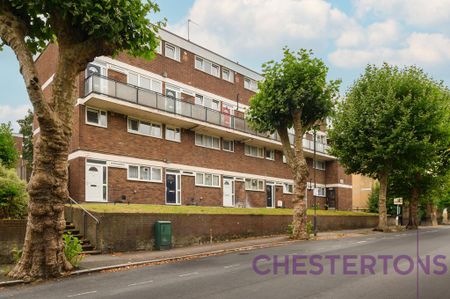 3 bedroom flat to rent - Photo 5
