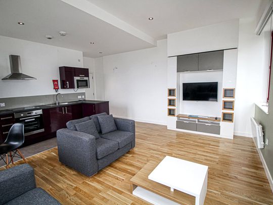 Apt 57, Q One Residence - Photo 1