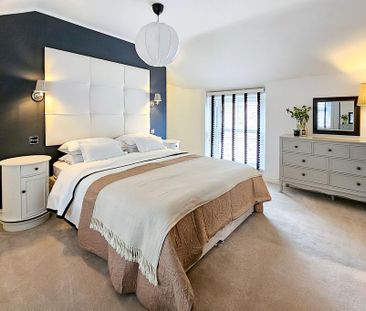 2 bedroom semi-detached house to rent - Photo 6