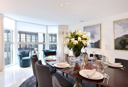 Penthouse apartment with three spacious bedrooms, within this modern building in the heart of Kensington. - Photo 5