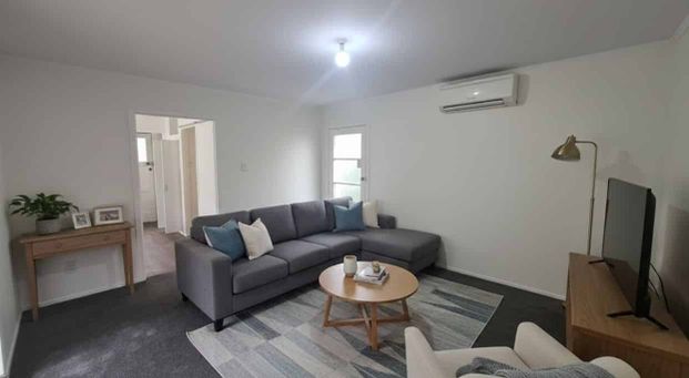 Cosy Solid Home - Photo 1