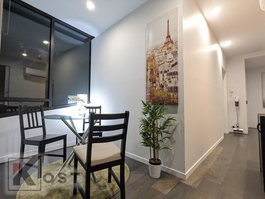 Elsternwick - Photo 1