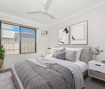 Just Like New - Photo 3