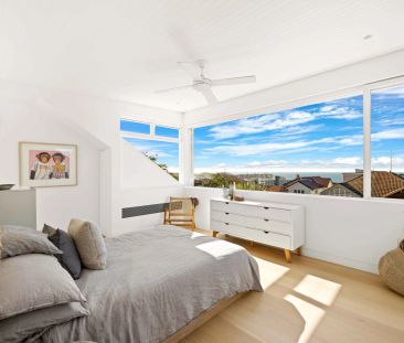 A World-Class Freestanding Beach House With Panoramic Ocean Views, ... - Photo 5