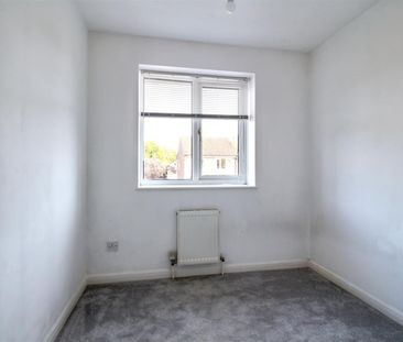 3 Bedroom House to let - Photo 5