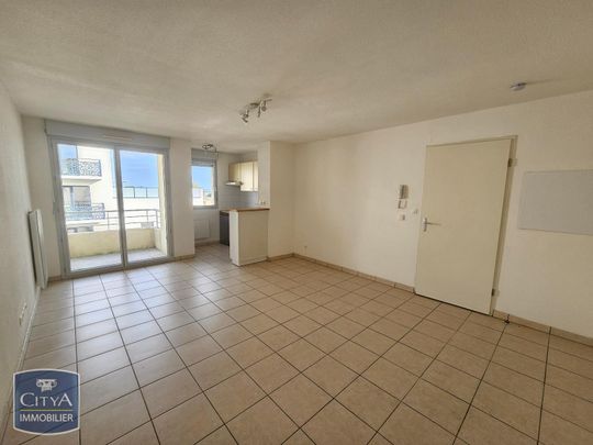 Location Appartement 2 pièces 42m² POITIERS 86000 - Photo 1