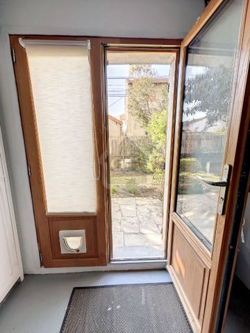 Maison -appartement location meublée Avignon ,81 m2, 2 chambres et un bureau, garage et jardin privatif, - Photo 4