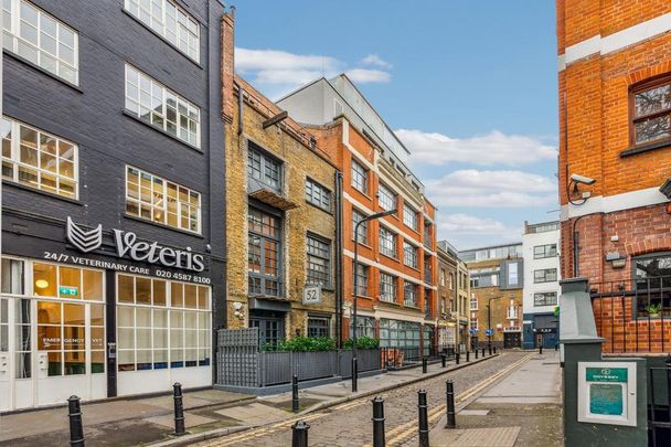 3 bedroom flat to rent - Photo 1