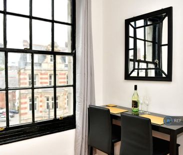 1 bedroom flat to rent - Photo 5