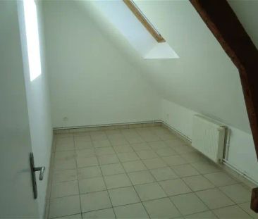 Location appartement 3 pièces - 34.79m² à Lambres-lez-douai (59552) - Photo 1
