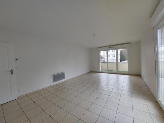 Location Appartement 4 pièces 93m² LE PETIT QUEVILLY 76140 - Photo 1