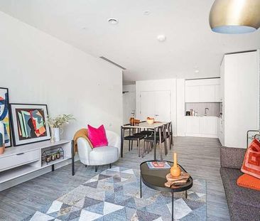 Montfichet Road, Stratford, E20 - Photo 1