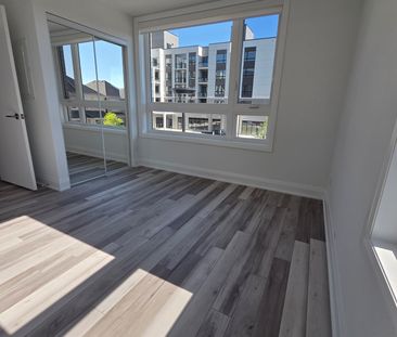 For Lease - 3250 Carding Mill Trail Unit# 211, Oakville, Ontario - Photo 5