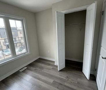 For Lease - 6 Wagon Lane, Barrie, Ontario - Photo 6