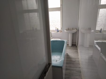 2 Bed Flat, Eglinton Street, G5 - Photo 2