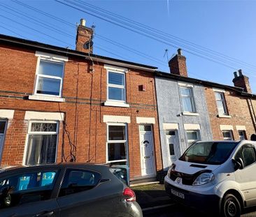 2 bedroom terraced house to rent - Photo 2