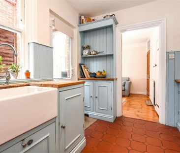 3 bedroom terraced house to rent - Photo 6