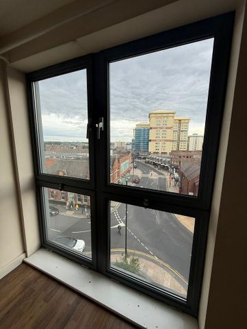 2 bedroom apartment to rent - Photo 2