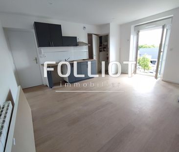 A LOUER : Appartement 2 Pi�ces - Ref 2295AB-VIE - Photo 2