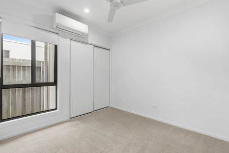 16 Dales Way, Coomera QLD 4209 - House For Rent | Domain - Photo 4