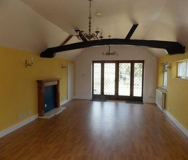 2 bedroom cottage to rent - Photo 3