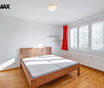 Pronájem bytu 2+kk 36 m² - Fotografie 4