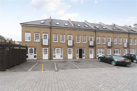 2 bedroom maisonette to rent - Photo 4