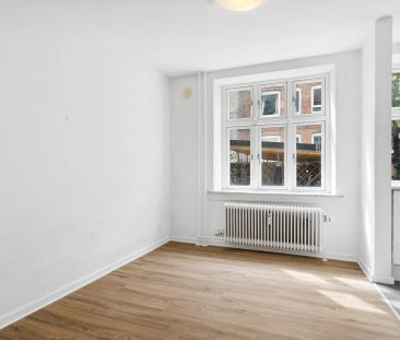 Indbydende 2-værelses lejlighed tæt på Aalborg Banegård - Foto 3