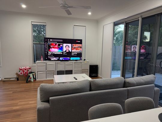 Mount Gravatt - Photo 1