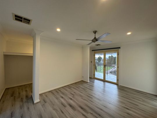 " the Peninsula" Executive Lakefront Living - Photo 1