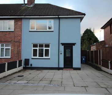 1 bedroom in a house share to rent - Photo 2