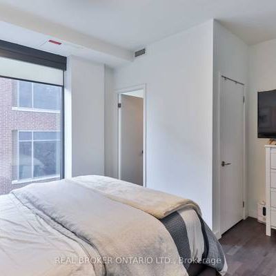 High ceilings parking included 1000+sqft! - Photo 4