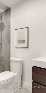 390 Palmerston Boulevard town house — Toronto, ON (1-Bedroom) - 1 Bedroom - Photo 4