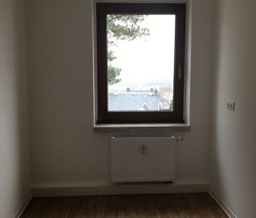 Gemütliche 3-Raum-Wohnung mit Badewanne und sonnigem Balkon - Photo 5