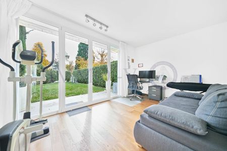 SPACIOUS STANDING DUPLEX WITH GARDENS AND BALCONY - Foto 5