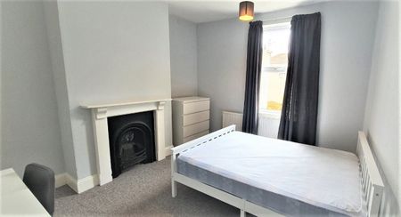 5 Bed Terraced House, Ashley Hill, BS6 - Photo 5