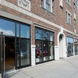 4919-4925 Sherbrooke West - 2 Bedrooms - 4919 Rue Sherbrooke Ouest, Westmount - Photo 2