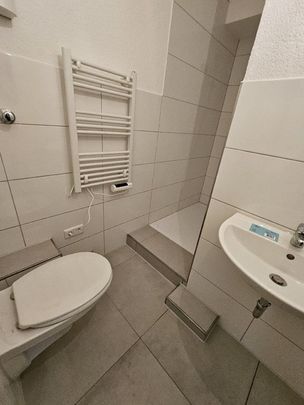 Modernisiertes Apartment mit ca. 52 m² Wohnfläche, separater Küche, Schlafraum und Terrasse - Photo 1