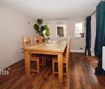 5 bedroom terraced house to rent - Photo 4